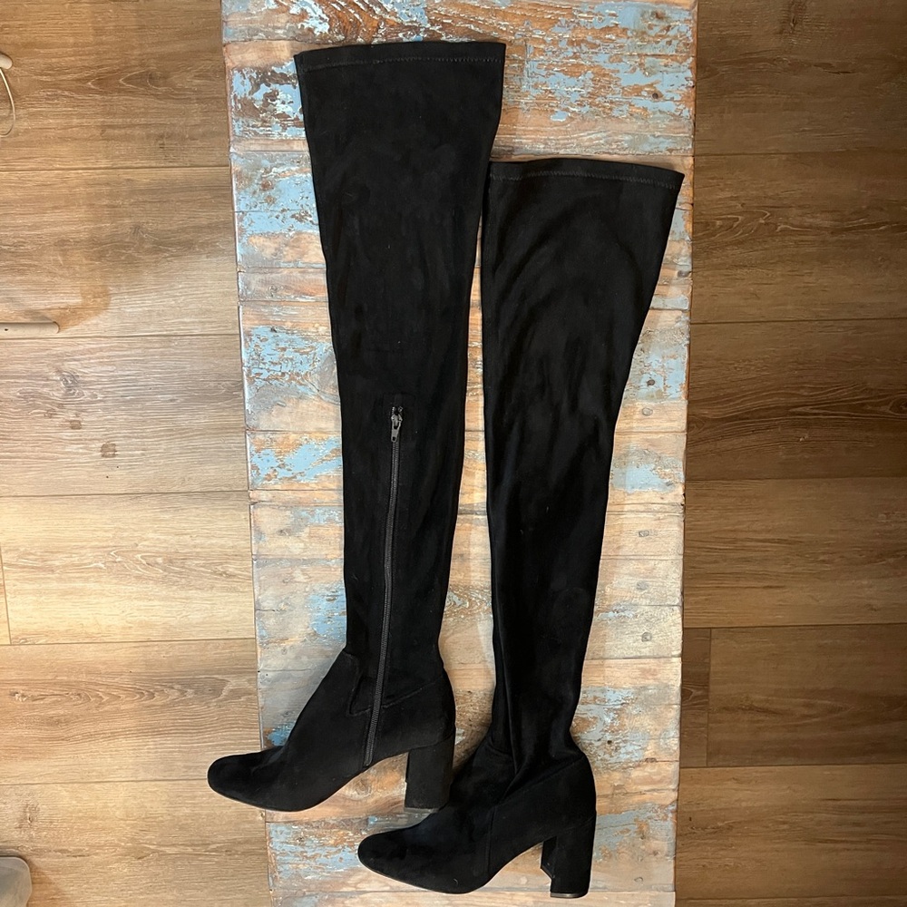 Soft suede knee boots, SZ 6.5